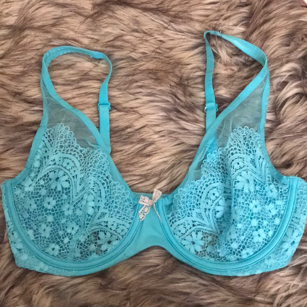 Victoria’s Secret bra